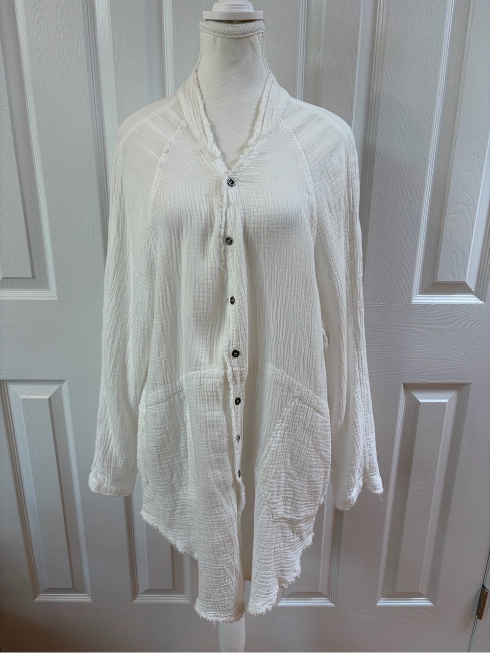 Flawless White 100% Cotton Gauze Long Top/Cover Up with Pockets Size S